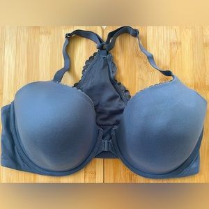 Victoria’s Secret Bra *Like New*